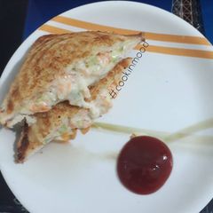 A picture of Veg Coleslaw Sandwich.