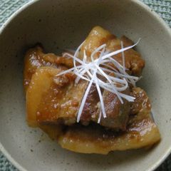 A picture of Soft Simmered Pork Belly.