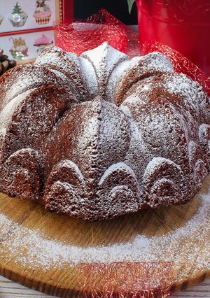 A picture of Jijona Nougat Bundt Cake.