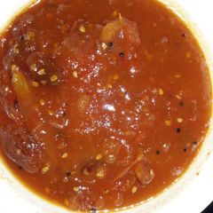 A picture of Tomato dry fruits chutney.