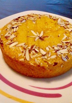 A picture of Mango semolina cake.