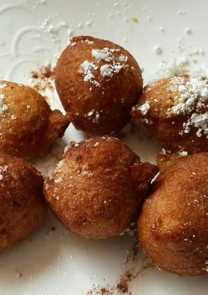 A picture of Mini Banana Donut Holes.