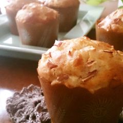 A picture of One Bowl Pancake Mix Apple Muffins.