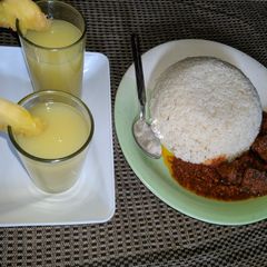 A picture of Rice and beef stew.
