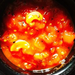 A picture of Tomato chutney bengali style.