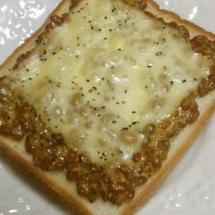 A picture of Natto Toast with Grainy Mustard and Mayonnaise.
