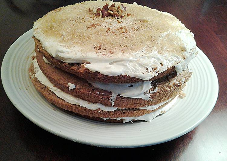 How to Make Homemade Spice Layer Cake with Vanilla Buttercream Cream Cheese Frosting