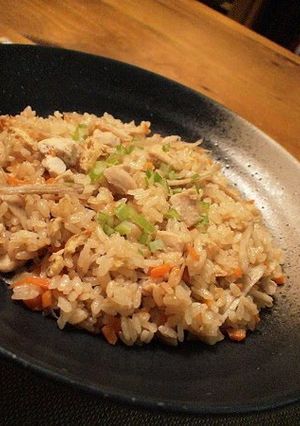 A picture of Easy & Delicious Rice with Chicken and Burdock Root.