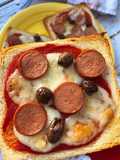 Quick Mini Pizzas