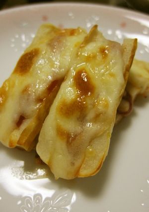A picture of Baked Kimchi Chikuwa.