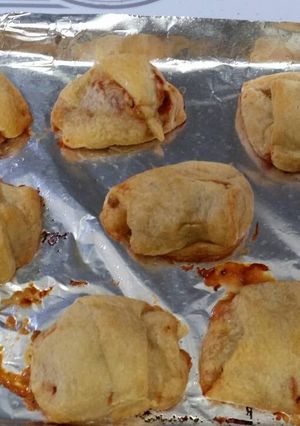 A picture of Taco Rolls.
