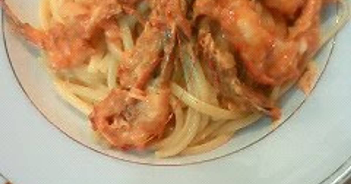 Shrimp Tomato Cream Spaghetti Recipe by cookpad.japan - Cookpad