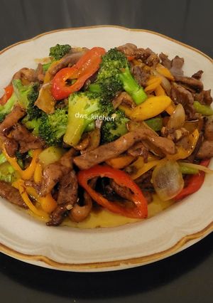 Foto resep Tumis daging dan sayur