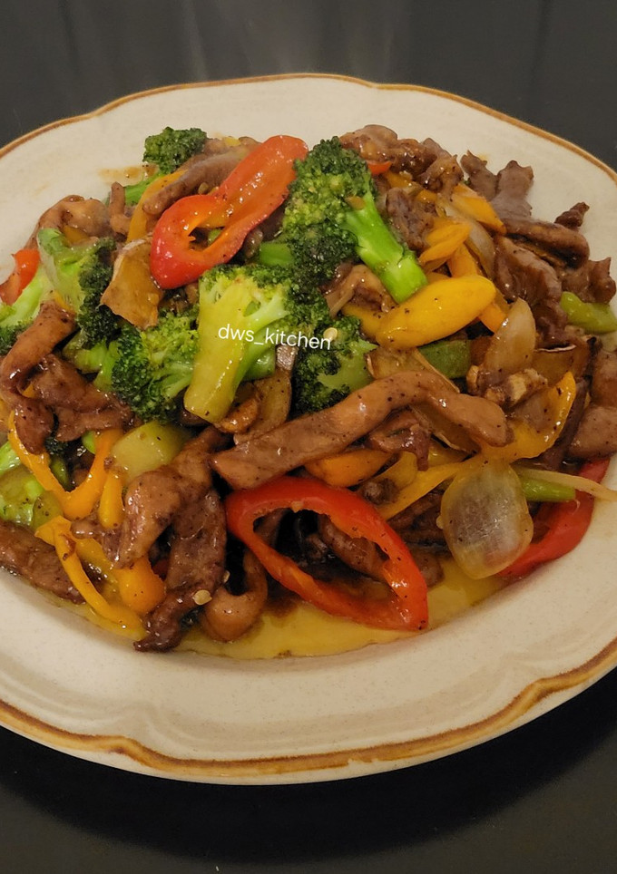 Foto resep Tumis daging dan sayur