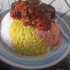 A picture of Colourful 3-in-1 Rice with Pepper Stew.