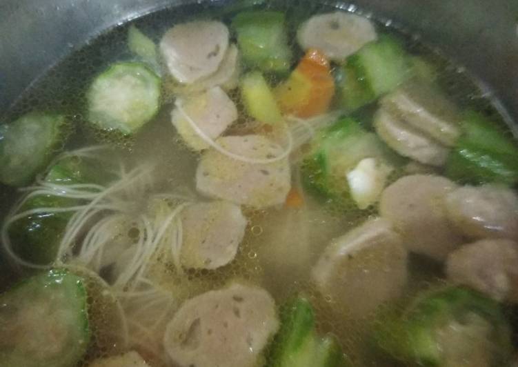 Cara mudah meracik Sup oyong misoa yang Enak