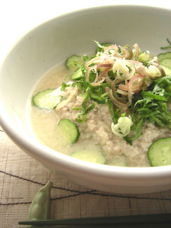 A picture of Chilled Miso Soup with Horse Mackerel.