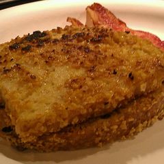 A picture of Captain Crunch French Toast.