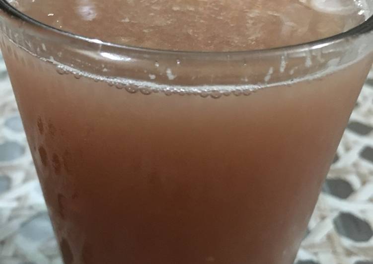 Recipe of Perfect Sweet lemon and pomegranate juice