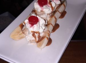 Una foto de Banana split