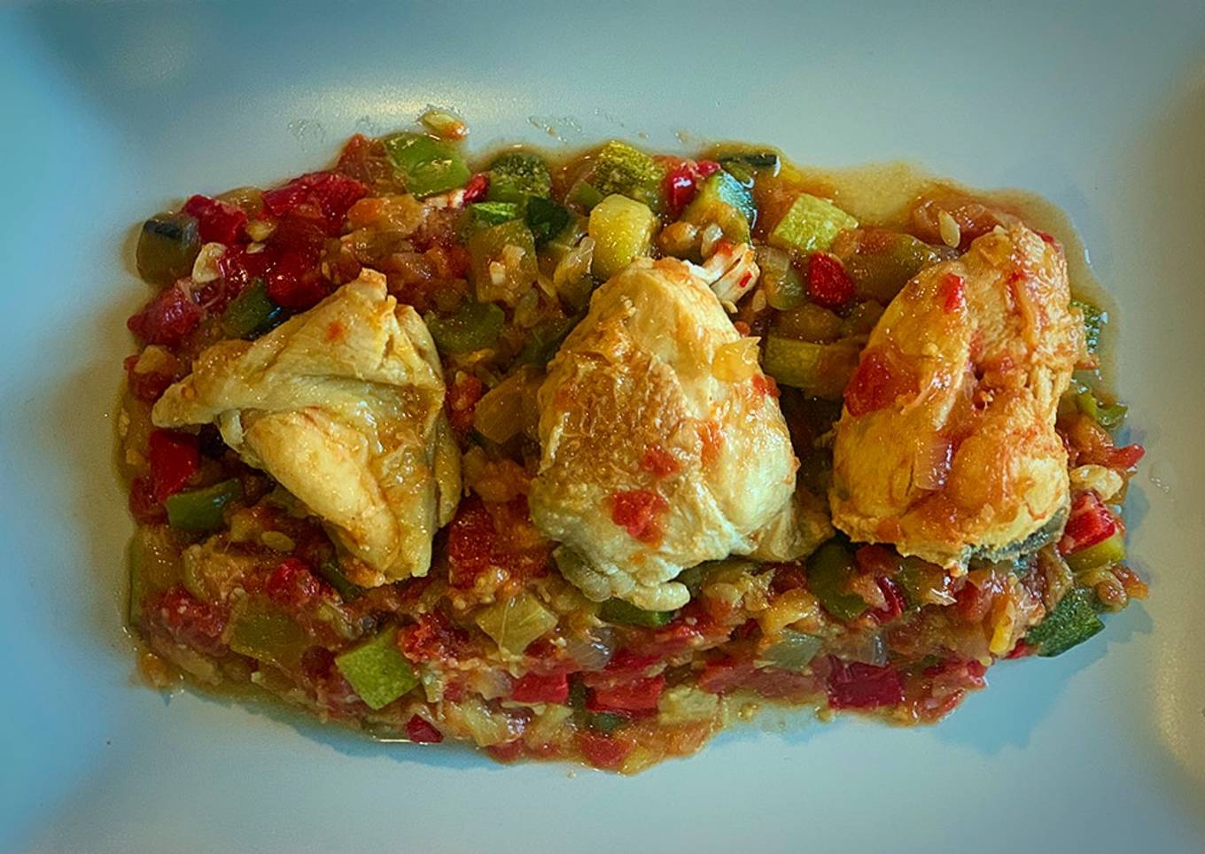 Pollo con pisto