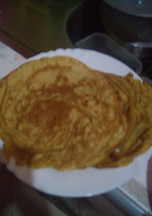 A picture of Cinnamon and pineapple pancakes.