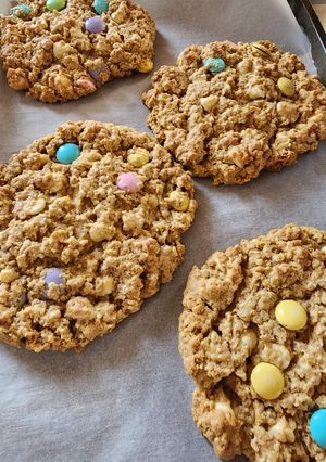 A picture of Ann's Monster Cookies.