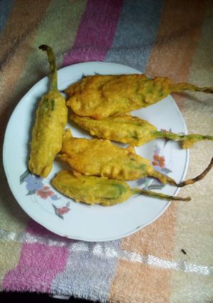 কুমড়ো ফুলের পাকোড়া রেসিপির প্রধান ছবি