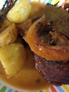 Una foto de Galta/carrillera al horno al vino blanco