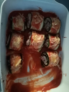 Una foto de Rollos de calabacín con relleno de jamón y queso