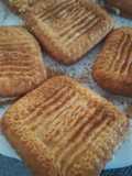 A falta de tarta buenas son galletas
