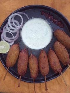 সয়াবিনের কাঠি কাবাব (soyabeaner kaathi kabab recipe in Bengali) রেসিপির প্রধান ছবি