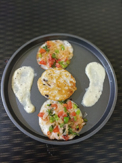 મીની વેજ. ઉત્તપમ (Mini Veg Uttapam Recipe In Gujarati) રેસીપી મુખ્ય ફોટો