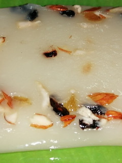 ருசியான முள்ளங்கி ஹல்வா (Mullanki halwa recipe in tamil) செய்முறை முக்கிய புகைப்படம்