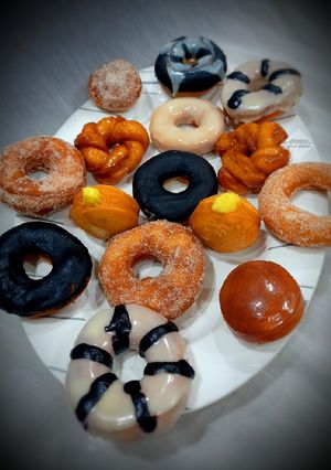 डोनट (donut recipe in marathi) रेसिपी चे मुख्य फोटो 