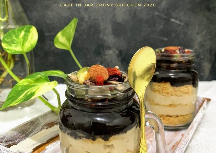 Biscuits Coffee Cream Cake in jar