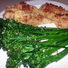 Garlic Lemon Pepper Broccolini A picture of Garlic Lemon Pepper Broccolini.