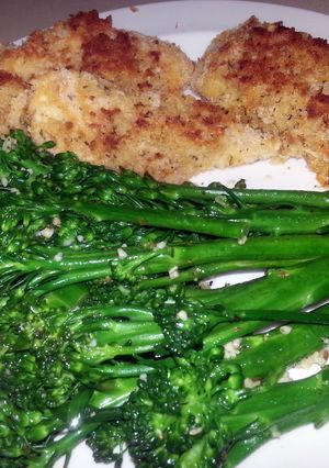 A picture of Garlic Lemon Pepper Broccolini.