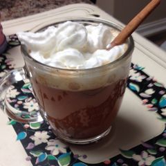 A picture of Spiced Hot Apple Cider.