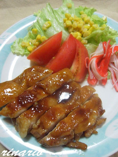 A picture of Char Siu with Chicken Thighs.