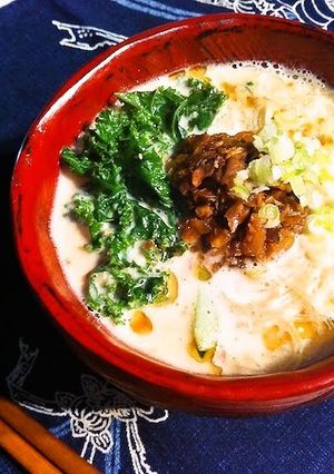 A picture of Vegetarian Dan Dan Noodles with Vegetarian Miso-Meat Sauce.