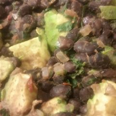 A picture of Guacamole Black Beans.