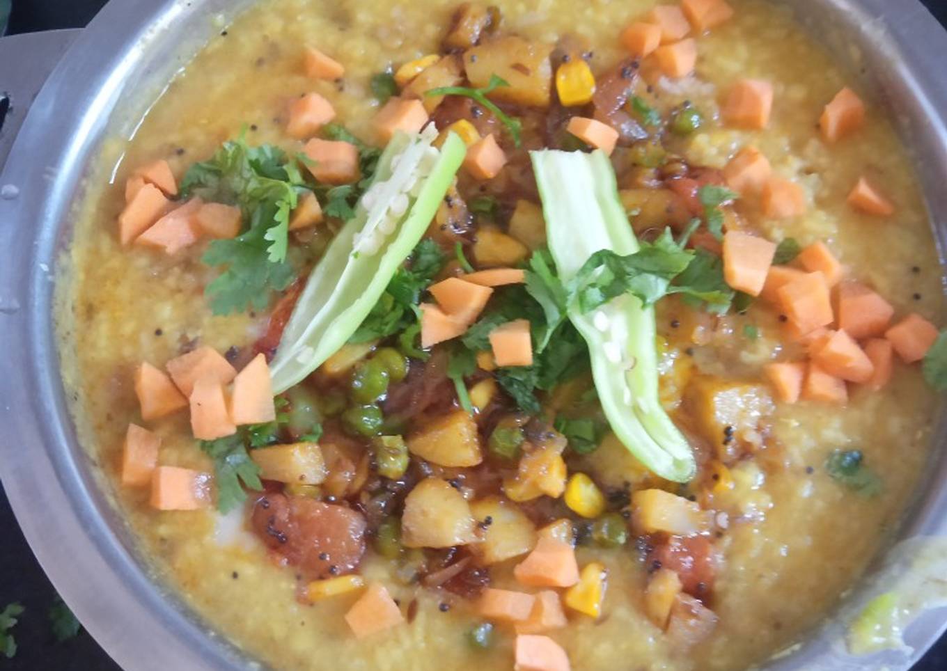 Healthy and Paushtik khichdi