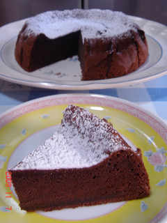 A picture of Simple Gateau au Chocolat With Cocoa.