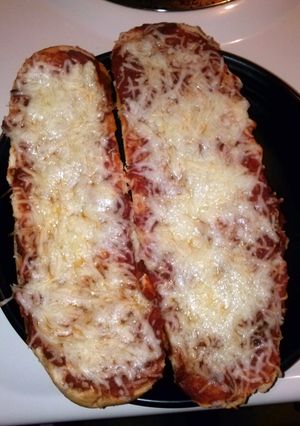 A picture of Quick & Simple Pizza.