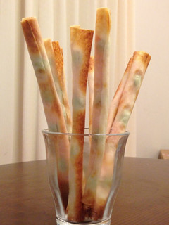 A picture of Simple Non-Fried Toasted Spring Rolls.