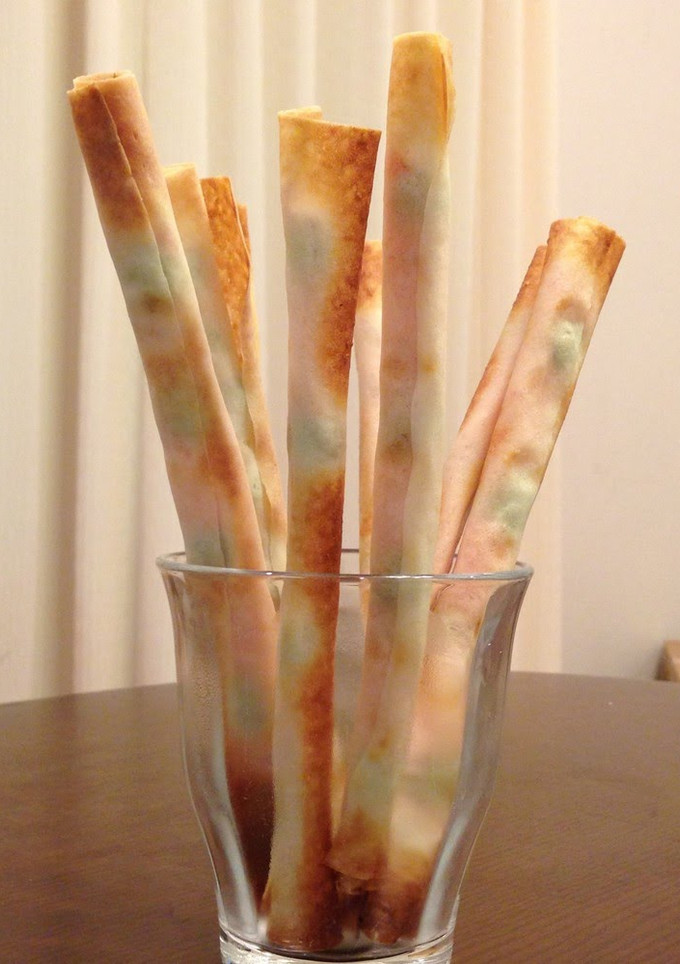 A picture of Simple Non-Fried Toasted Spring Rolls.