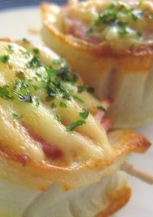A picture of Baked Ham and Chikuwa Mayonnaise Rolls (Pack in your Bento).