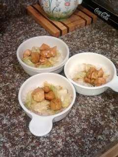 A picture of Teriyaki chicken rice bowl.