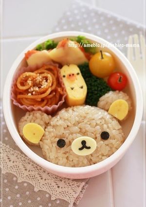 A picture of Simple Character Bento Rilakkuma Rice Ball.